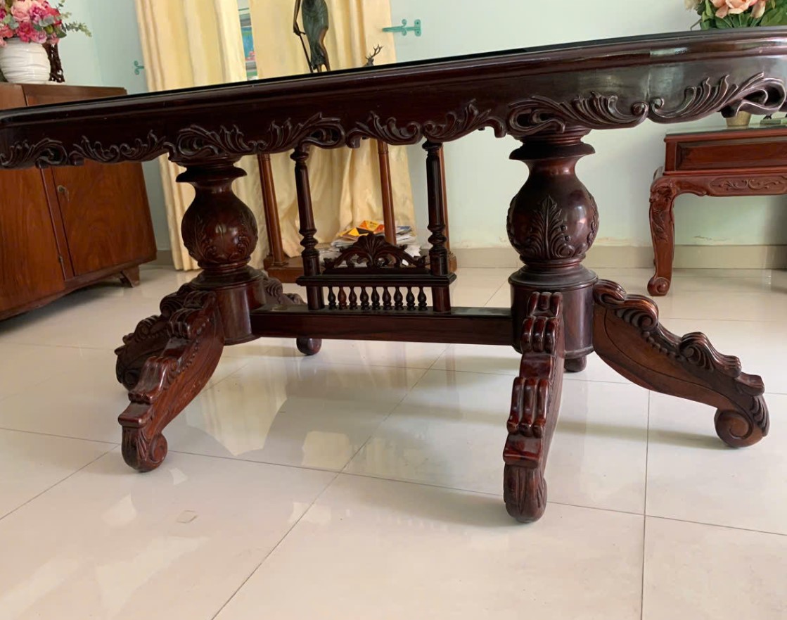 bo-ban-an-cam-lai-8-ghe-mau-dong-ho-03 Bàn của bộ bàn ăn cẩm lai 8 ghế