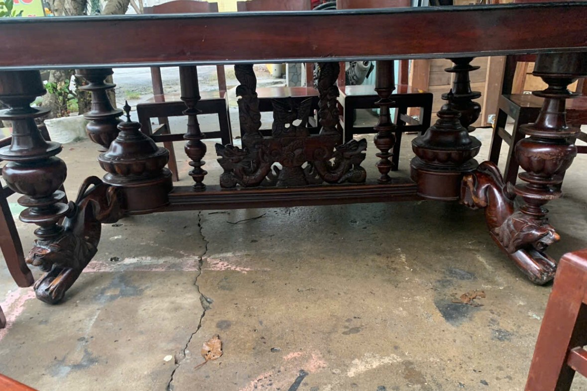 Chân bàn sư từ xưa nhìn rất ấn ượng