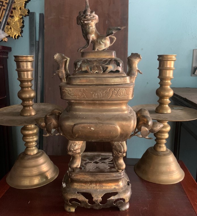 Lư đồng vuông trái đào xưa thanh lý