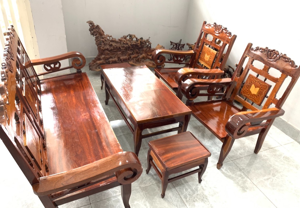 Nơi thu mua bàn ghế salon tay cuốn xưa