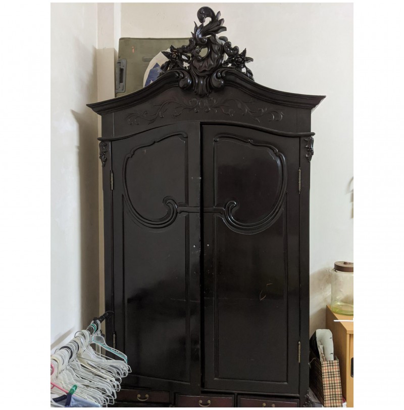 Tủ Mão Quần Áo Gỗ Cẩm Lai