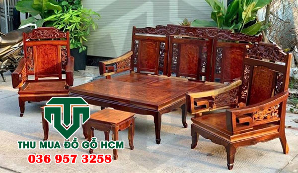 Giá trị bộ ghế xưa được tân trang lại 