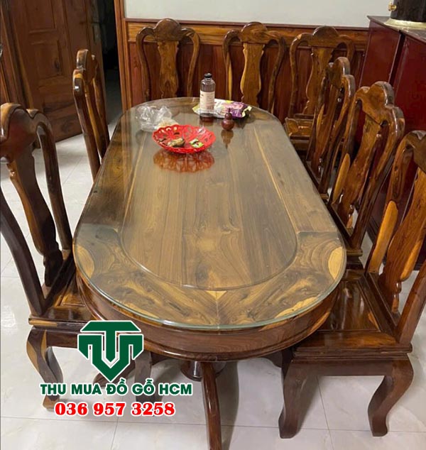 Thu mua bộ bàn ăn cũ của gia đình