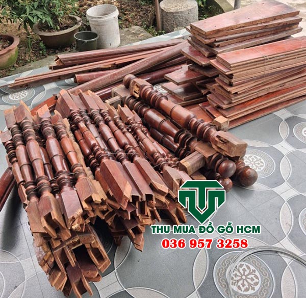 Nơi thu mua con tiện cầu thang gỗ cũ 