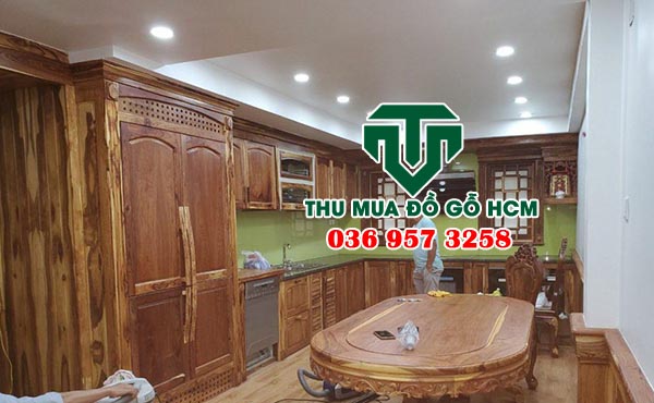 Thu mua tủ bếp được làm từ chất liệu gỗ cẩm lai 