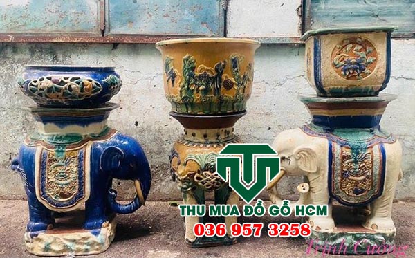 Thu mua cặp đôn con voi gốm cây mai xưa cổ  