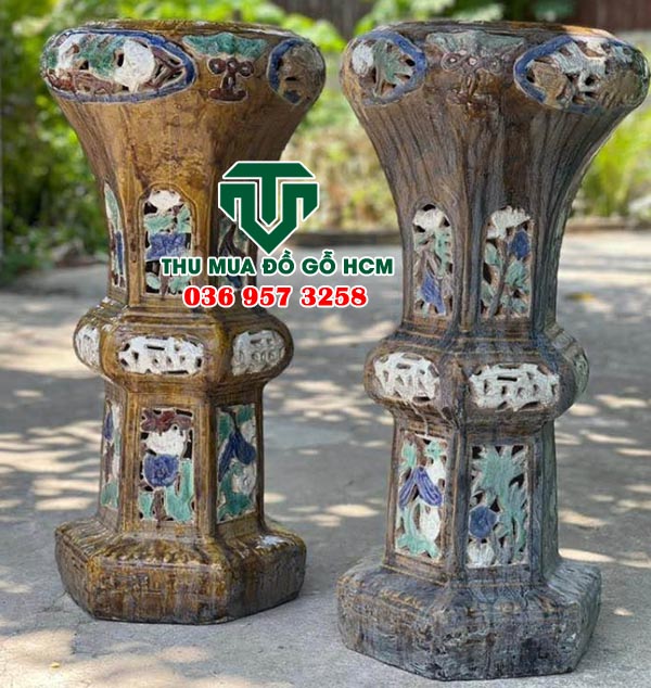 Cặp đôn gốm lái thiêu hàng xưa 