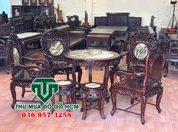 Cửa hàng chúng tôi chuyên thu mua bàn ghế gỗ cũ tại gò vấp