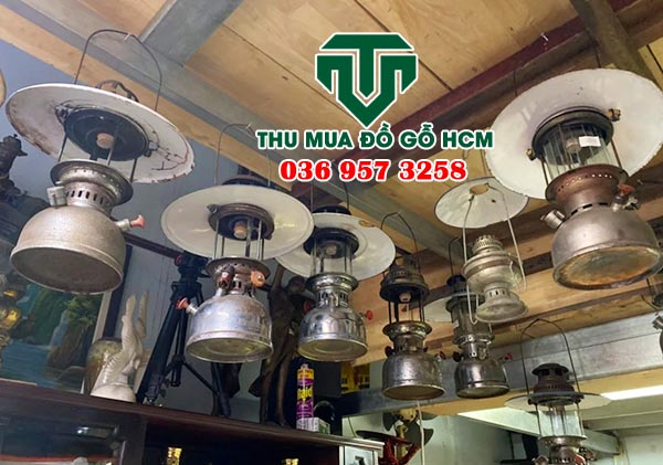 Thu mua đèn dầu xưa uy tín giá cao tại tphcm