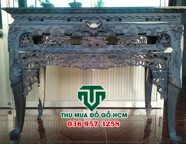 Tủ thờ gỗ xưa dưới góc nhìn phong thuỷ?