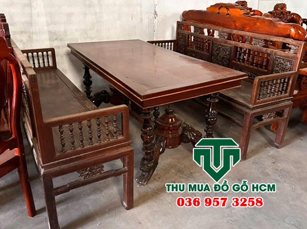Bộ bàn ghế giá trị cao khi thu mua tại quận 3  