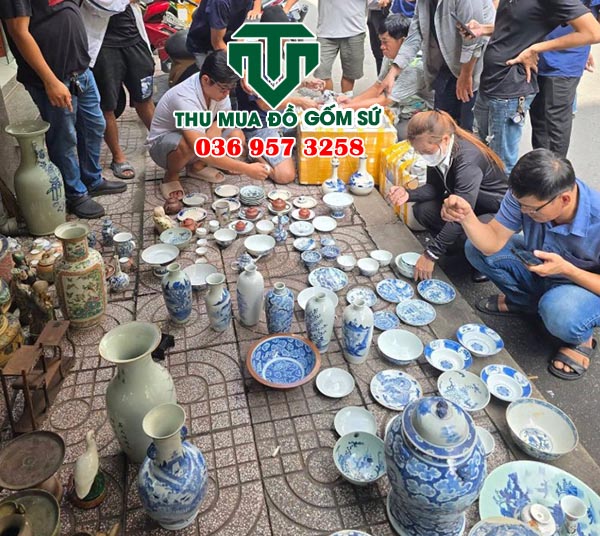 Các món đồ gốm sứ được chúng tôi thu mua và bán lại cho người chơi