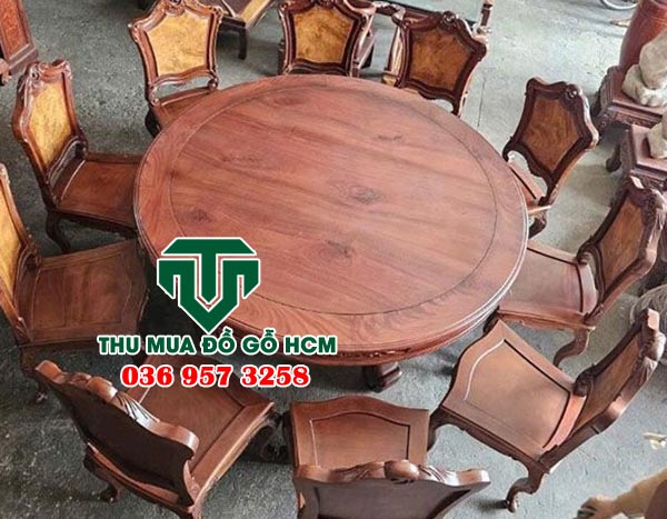 Bộ bàn ghế gỗ cực đẹp được thu mua với giá cao 